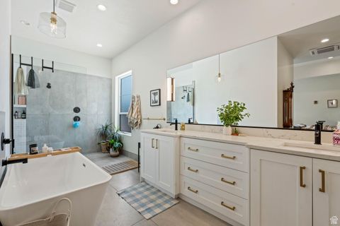 Tiny photo for 3214 S RED SANDS WAY, Hurricane, UT 84737 (MLS # 2093112)