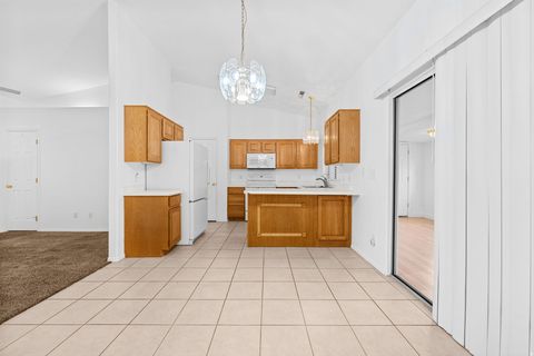 Tiny photo for 210 N MALL DR #35, Saint George, UT 84790 (MLS # 2156506)