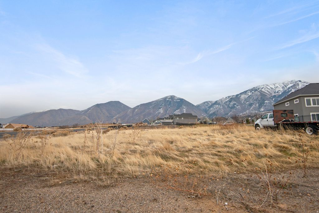 Photo of 1363 N RED BUD #18, Elk Ridge, UT 84651 (MLS # 2134291)