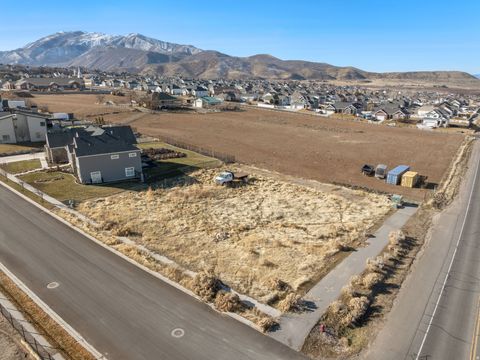 Photo of 1363 N RED BUD #18, Elk Ridge, UT 84651 (MLS # 2134291)