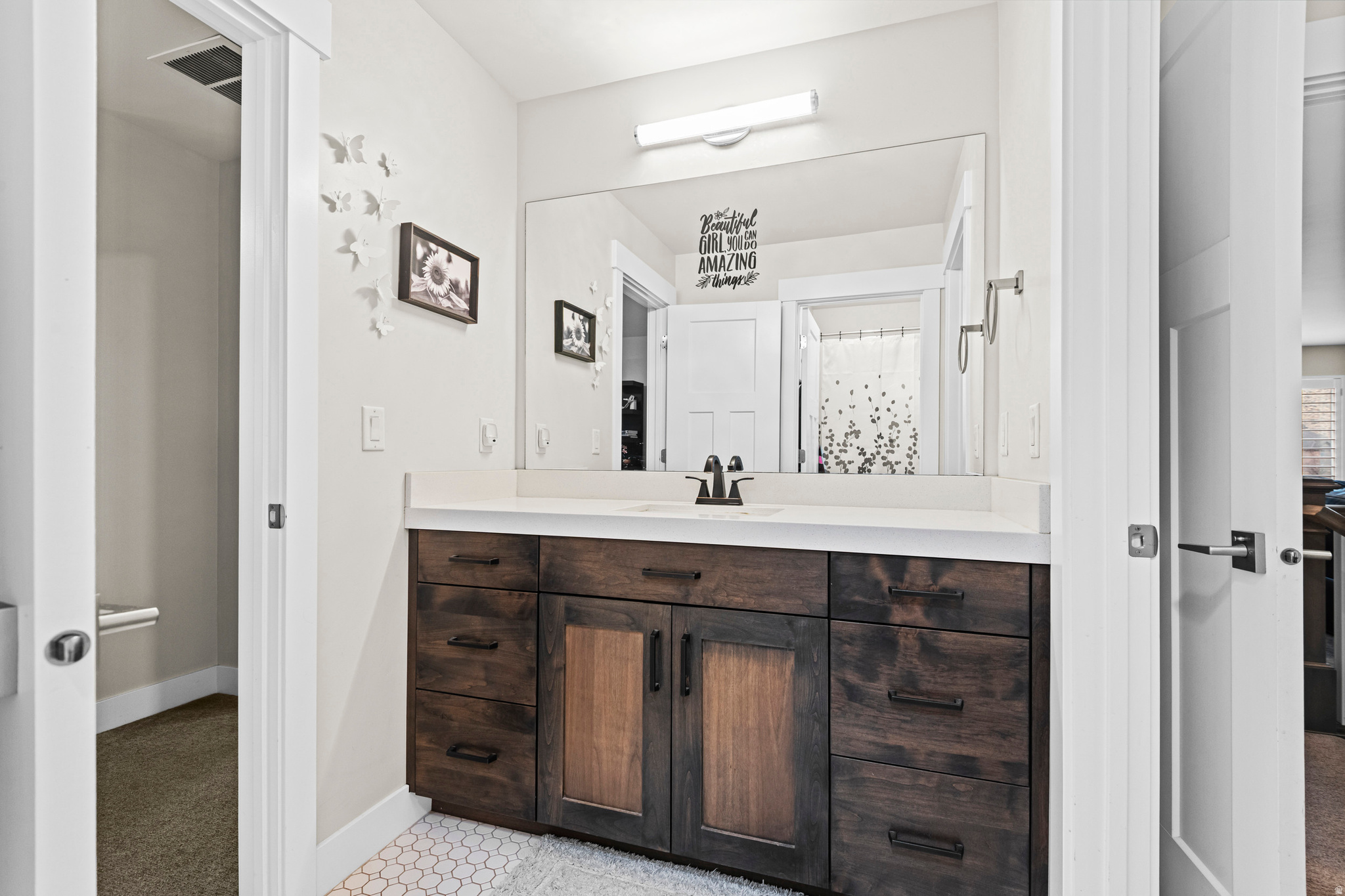 LOOKOUT RIDGE - Residential