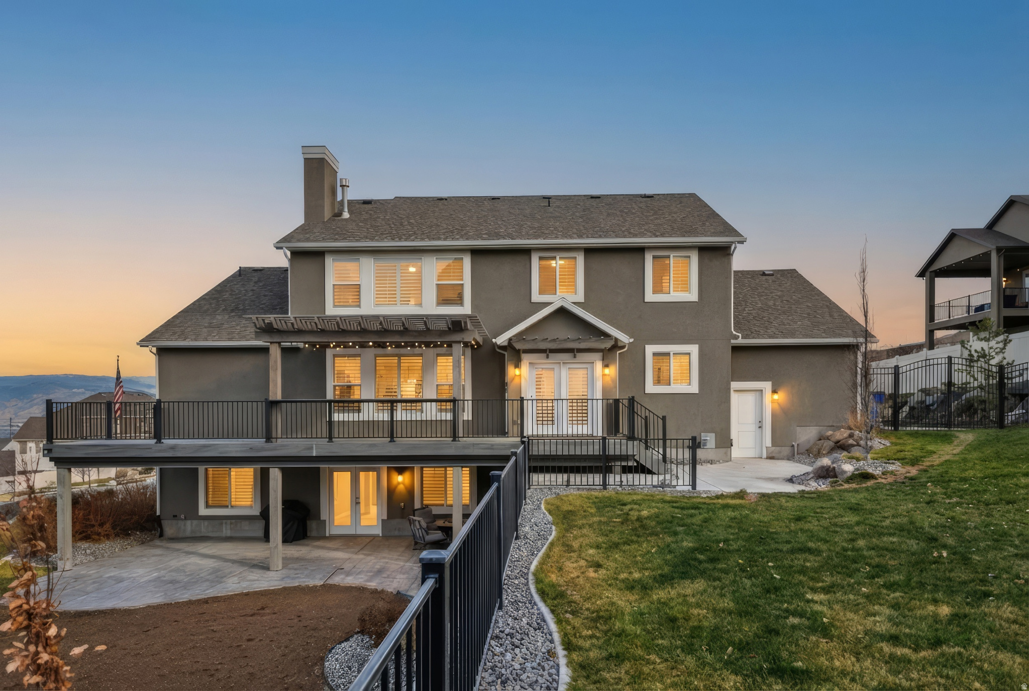 LOOKOUT RIDGE - Residential