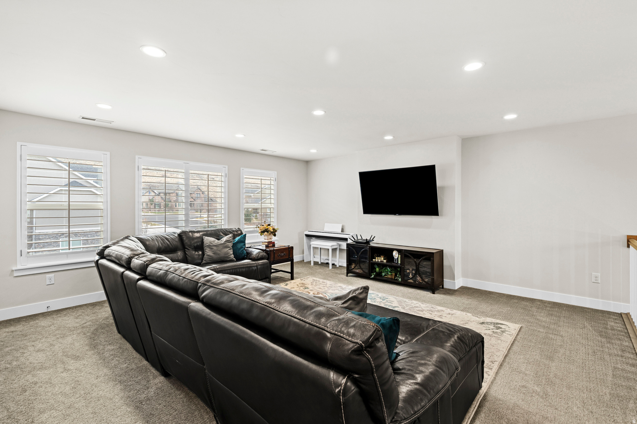 LOOKOUT RIDGE - Residential