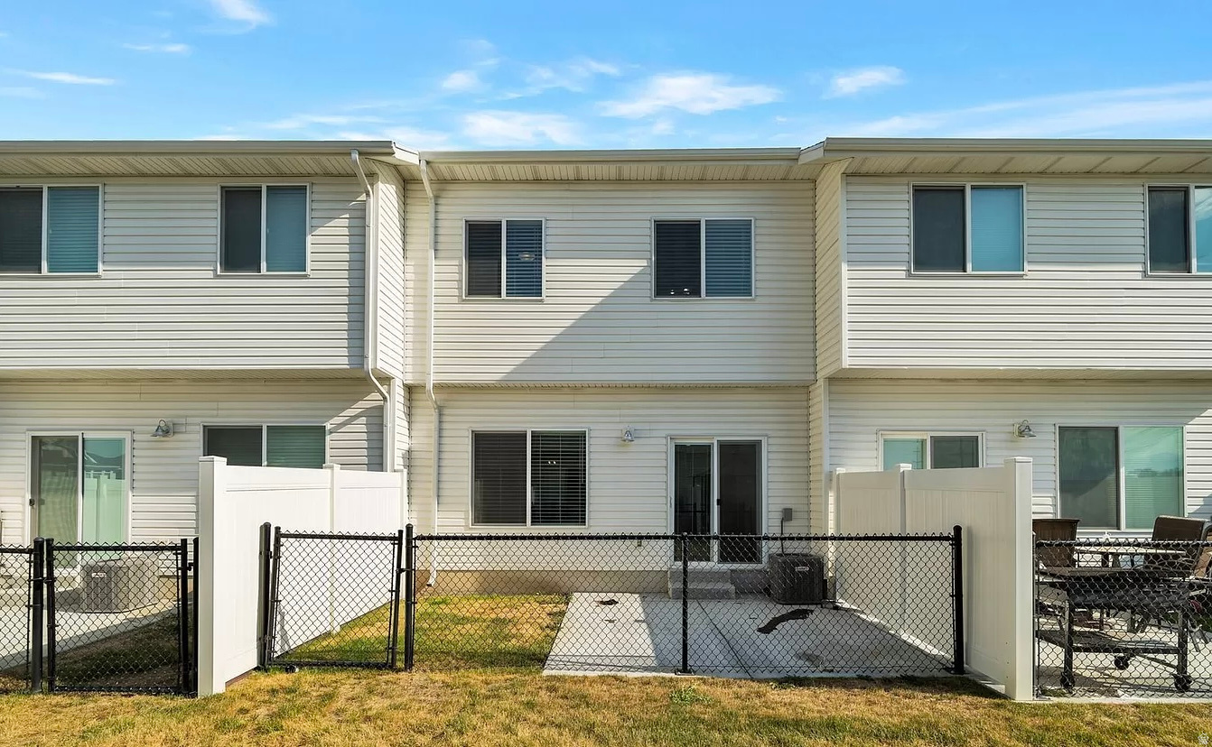 STILLCREEK - Residential