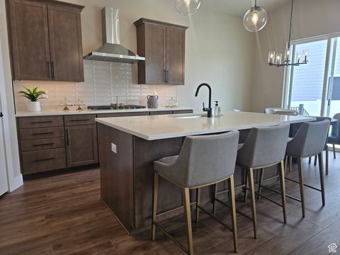 Tiny photo for 10838 S HAVEN LANDING DR, South Jordan, UT 84095 (MLS # 2115640)