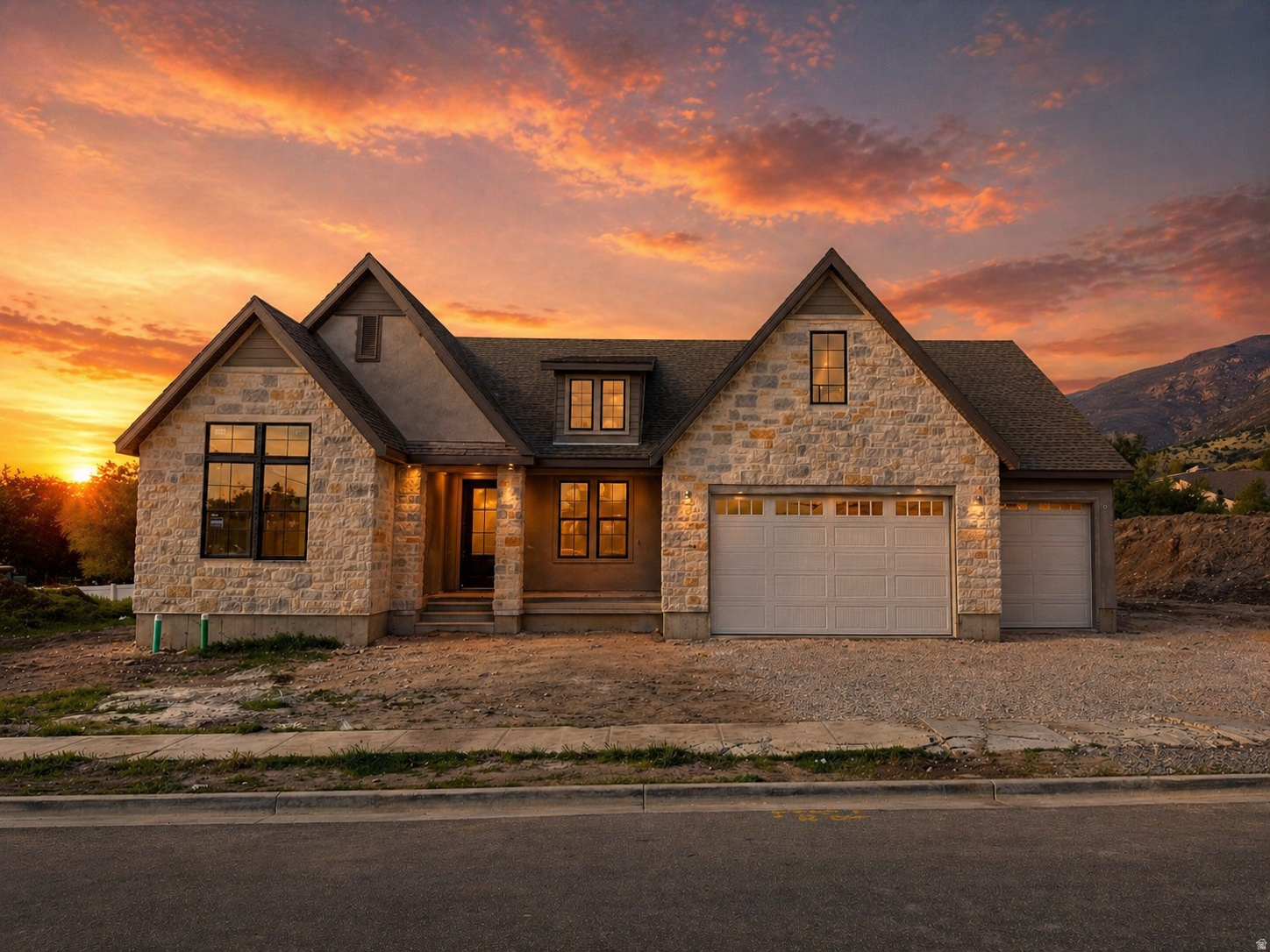 SUMMERHILL LANE - Residential