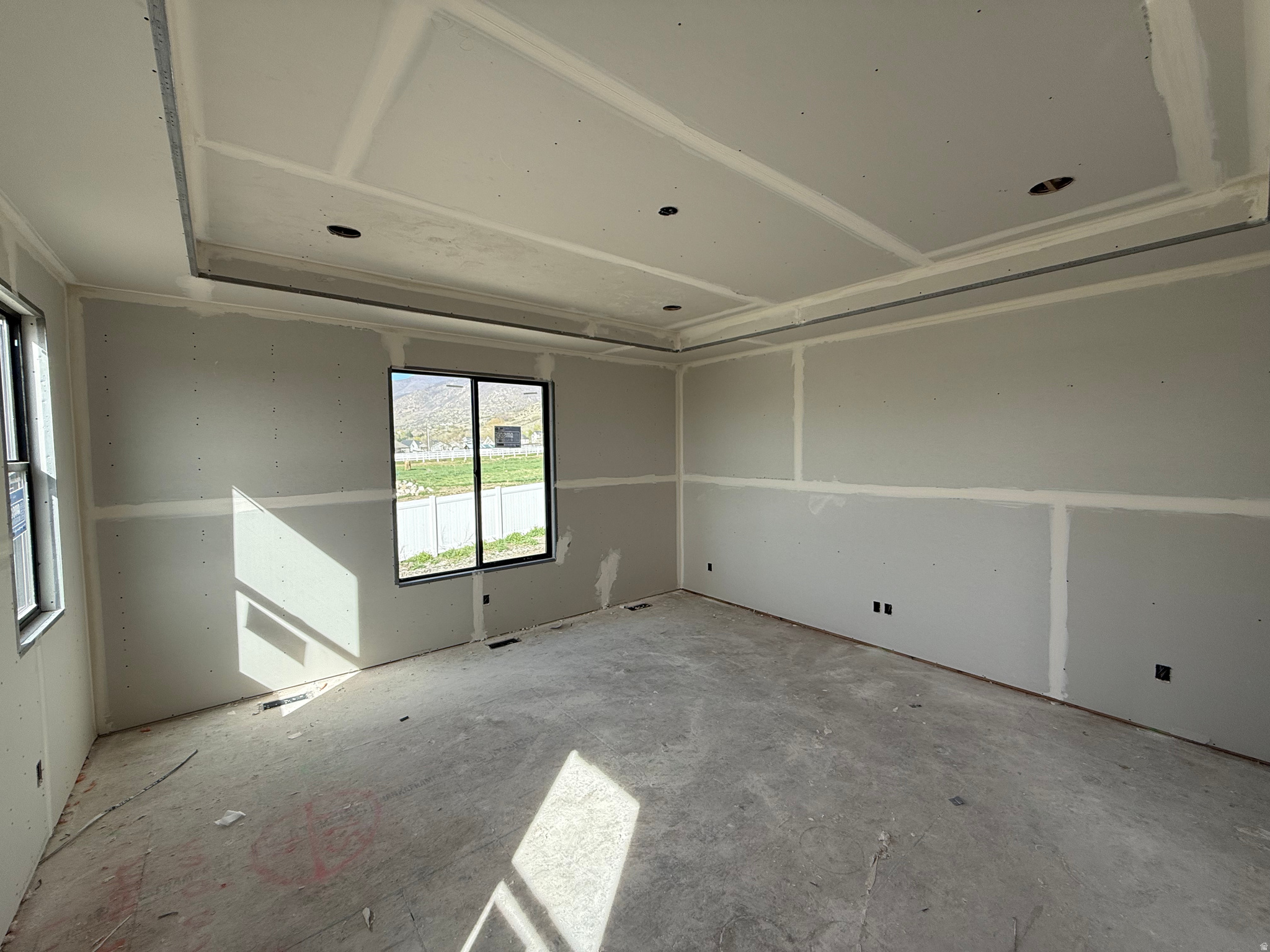 SUMMERHILL LANE - Residential