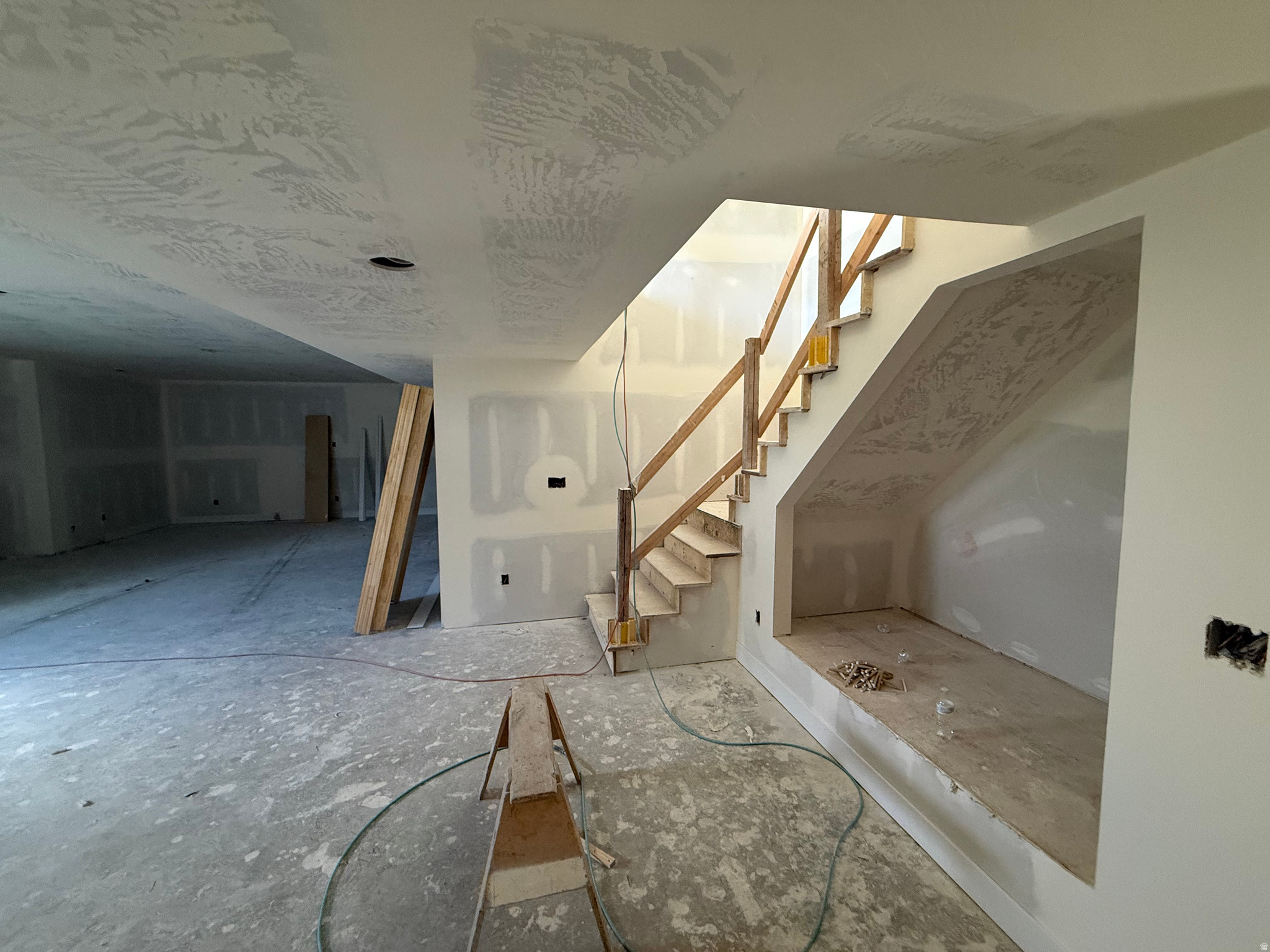 SUMMERHILL LANE - Residential