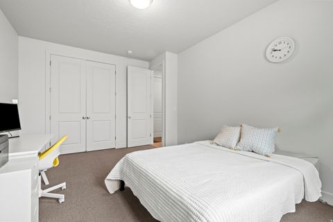 Tiny photo for 1285 E GRANTHAM WAY, Kaysville, UT 84037 (MLS # 2141811)