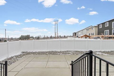 Tiny photo for 1285 E GRANTHAM WAY, Kaysville, UT 84037 (MLS # 2141811)