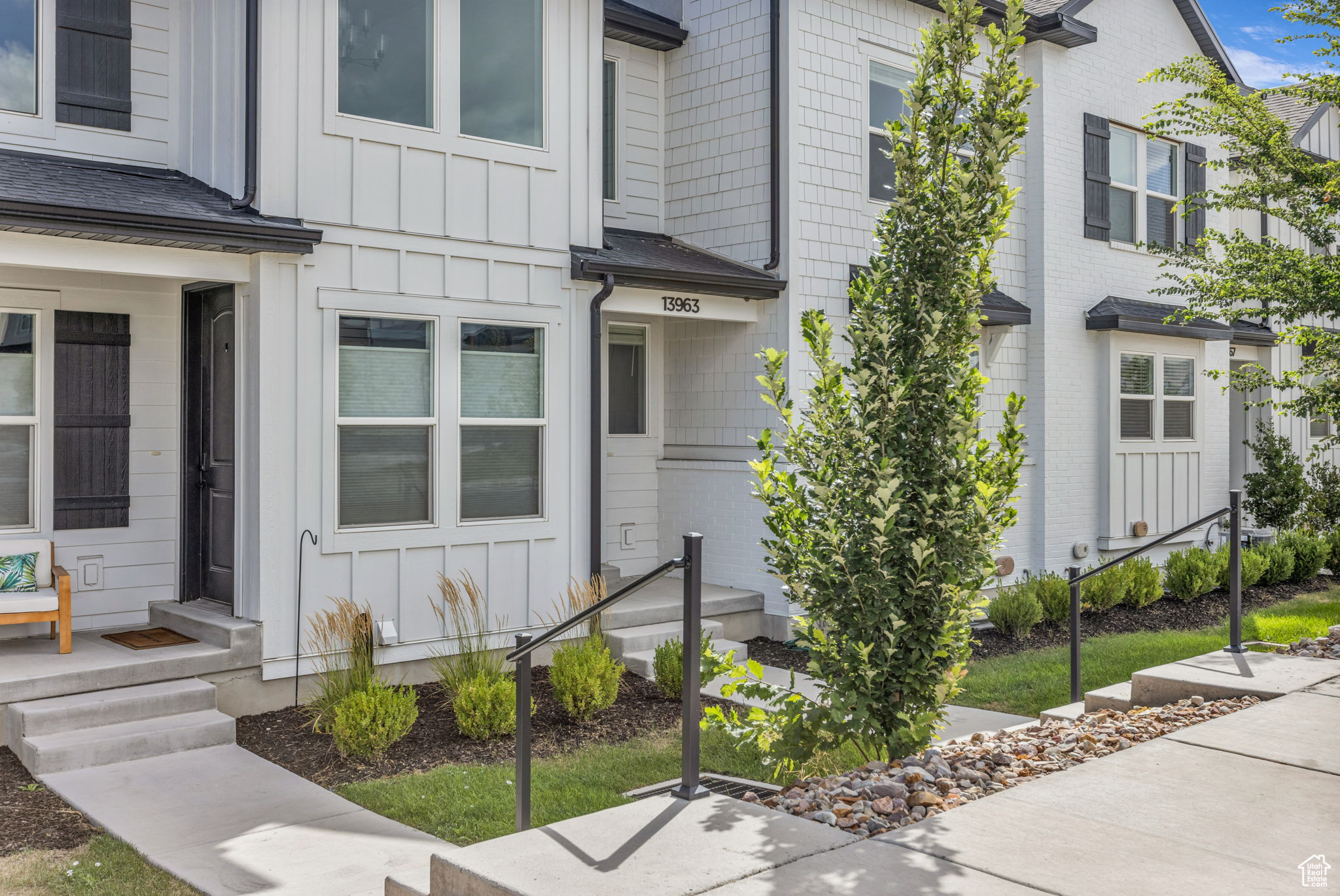 MOUNTAIN RIDGE - Residential