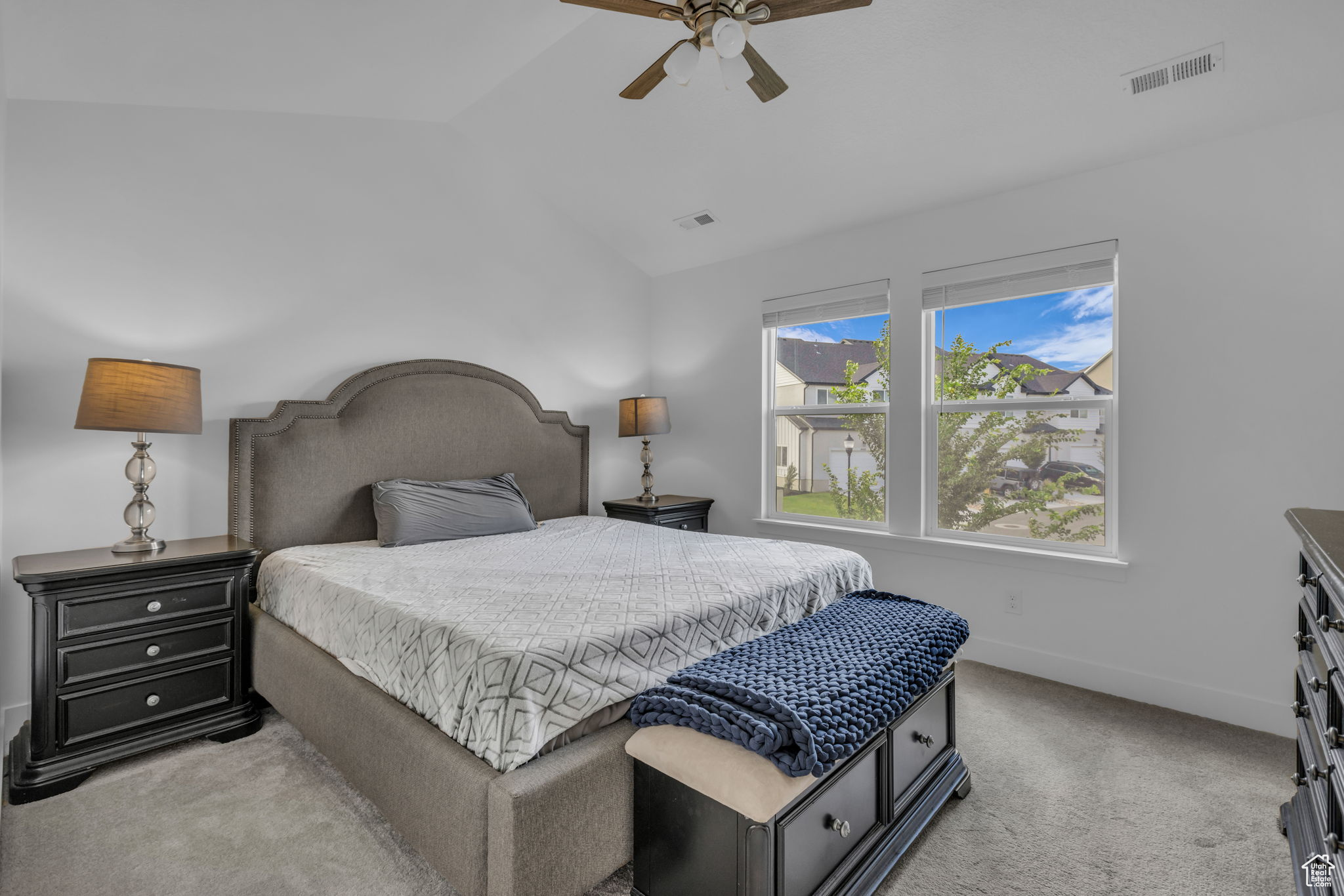 MOUNTAIN RIDGE - Residential