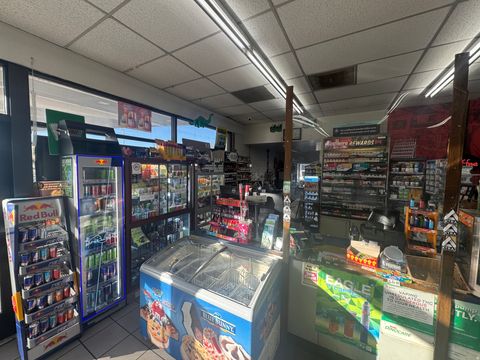 Tiny photo for 280 W 500 S, Bountiful, UT 84010 (MLS # 2147329)