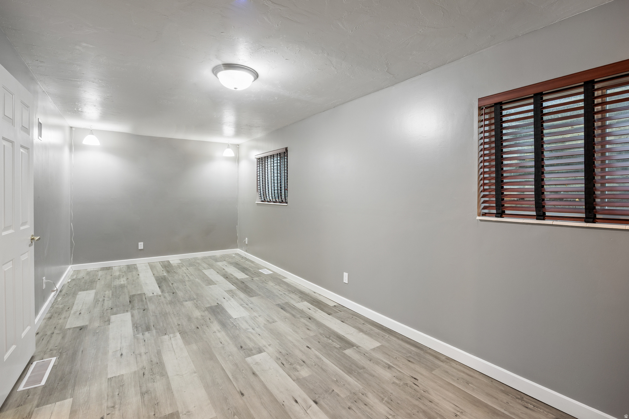 DILLON ACRES - Residential