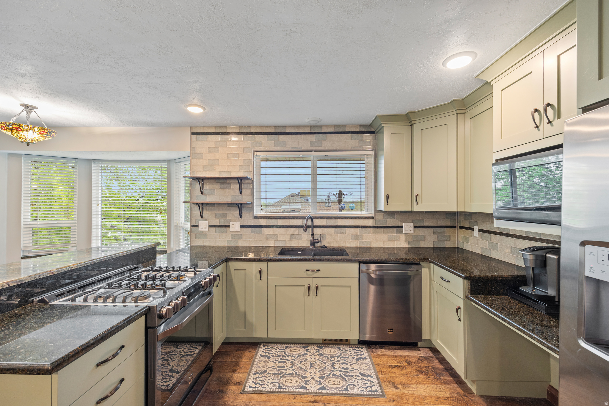 DILLON ACRES - Residential