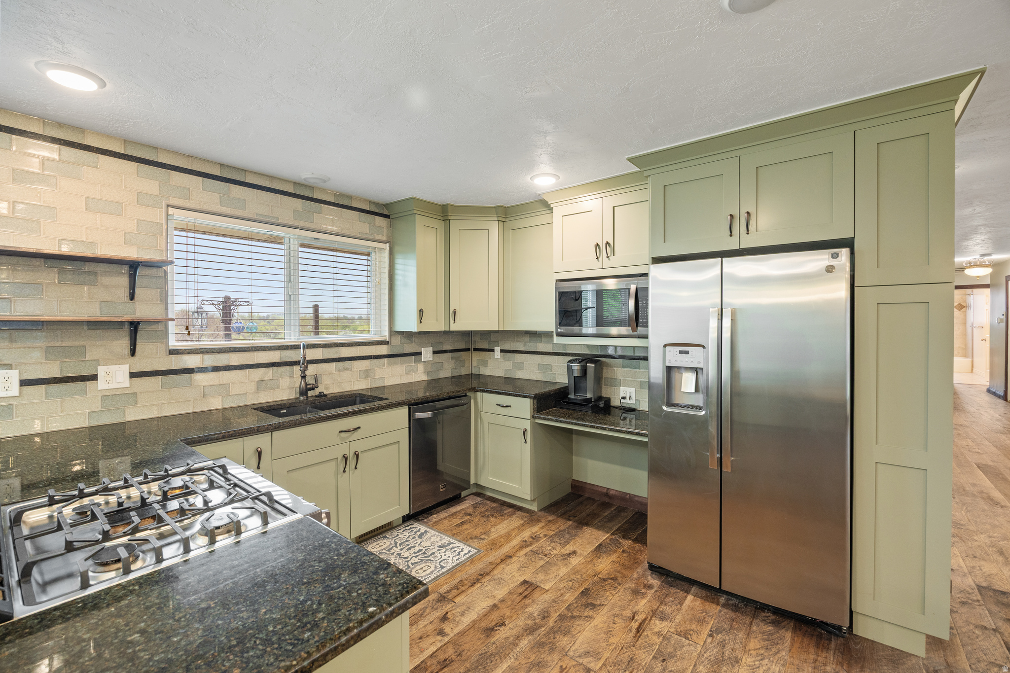 DILLON ACRES - Residential