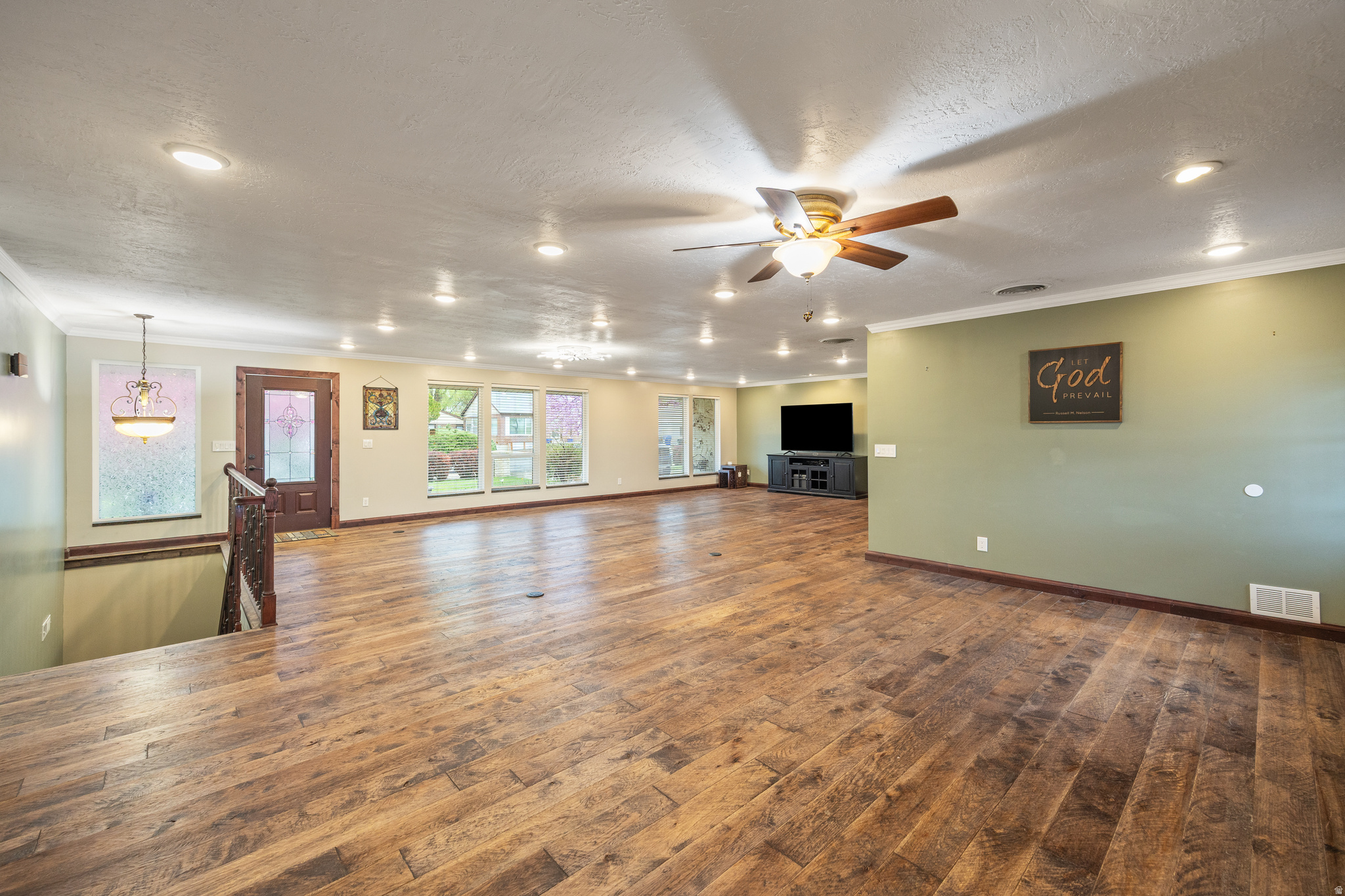 DILLON ACRES - Residential