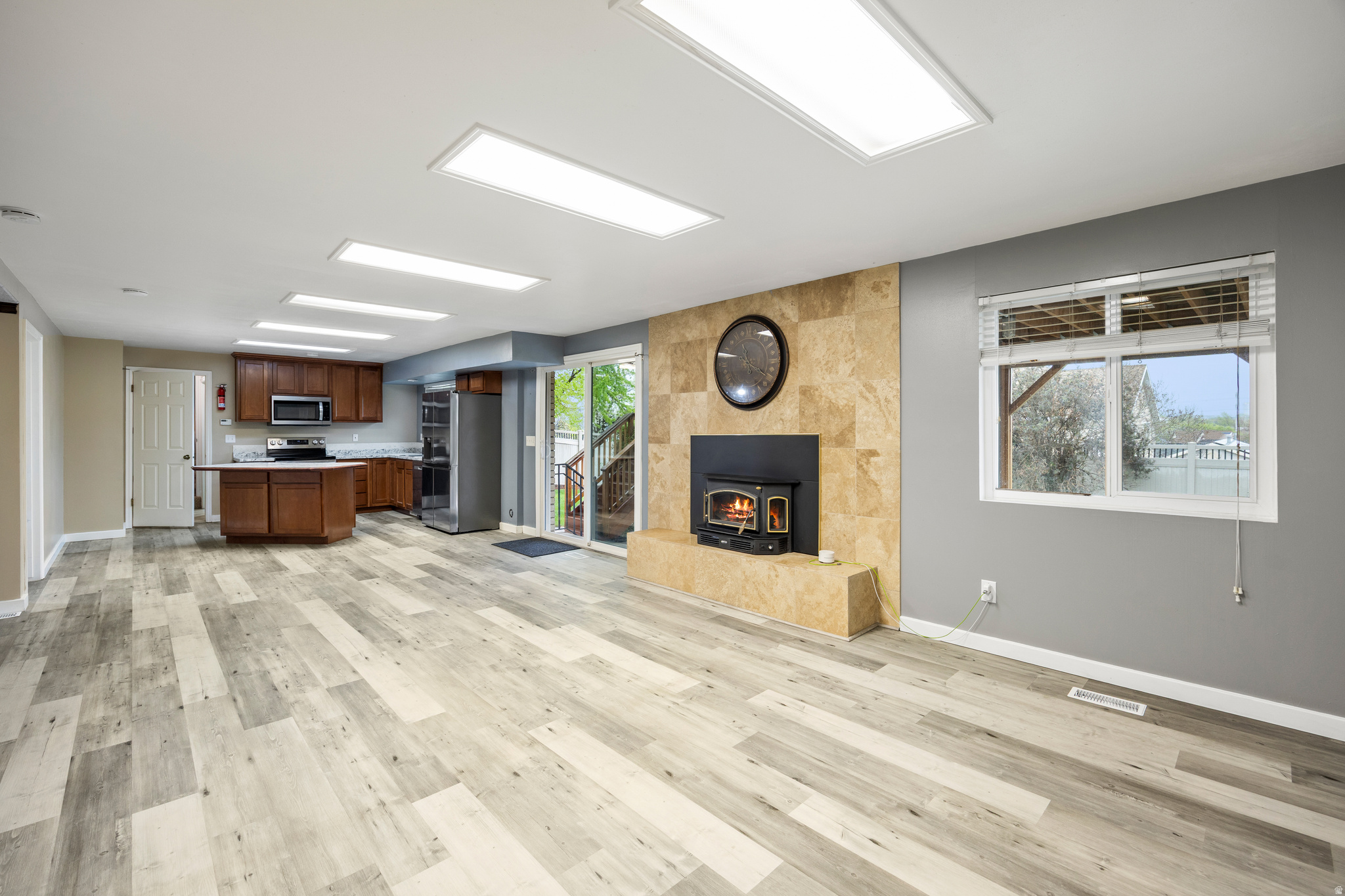 DILLON ACRES - Residential