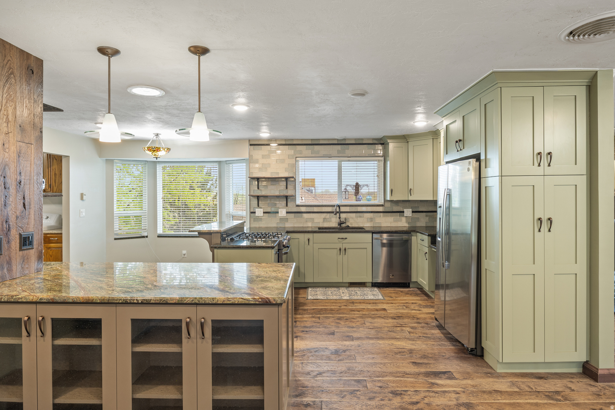 DILLON ACRES - Residential