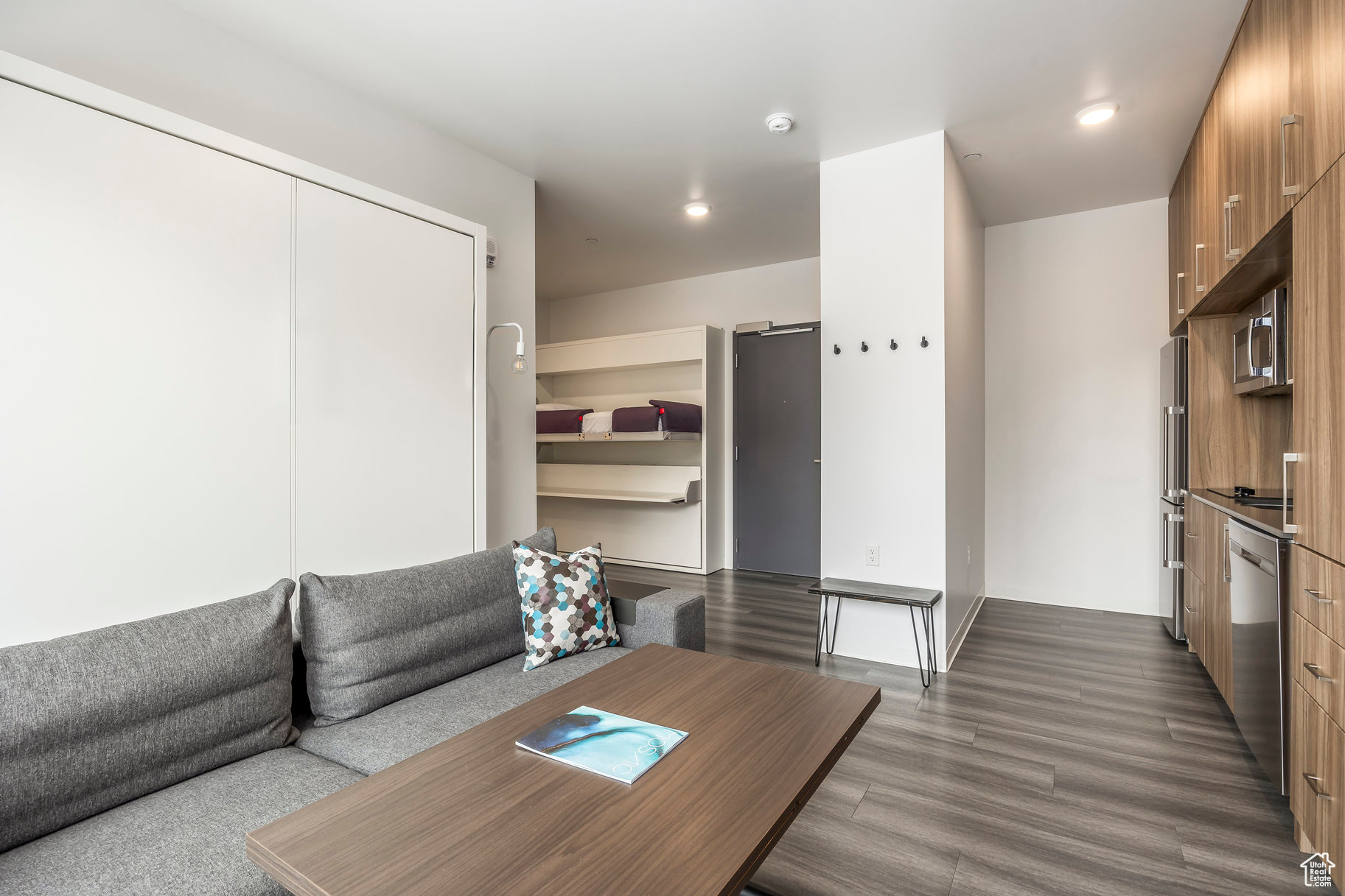 YOTEL - Residential
