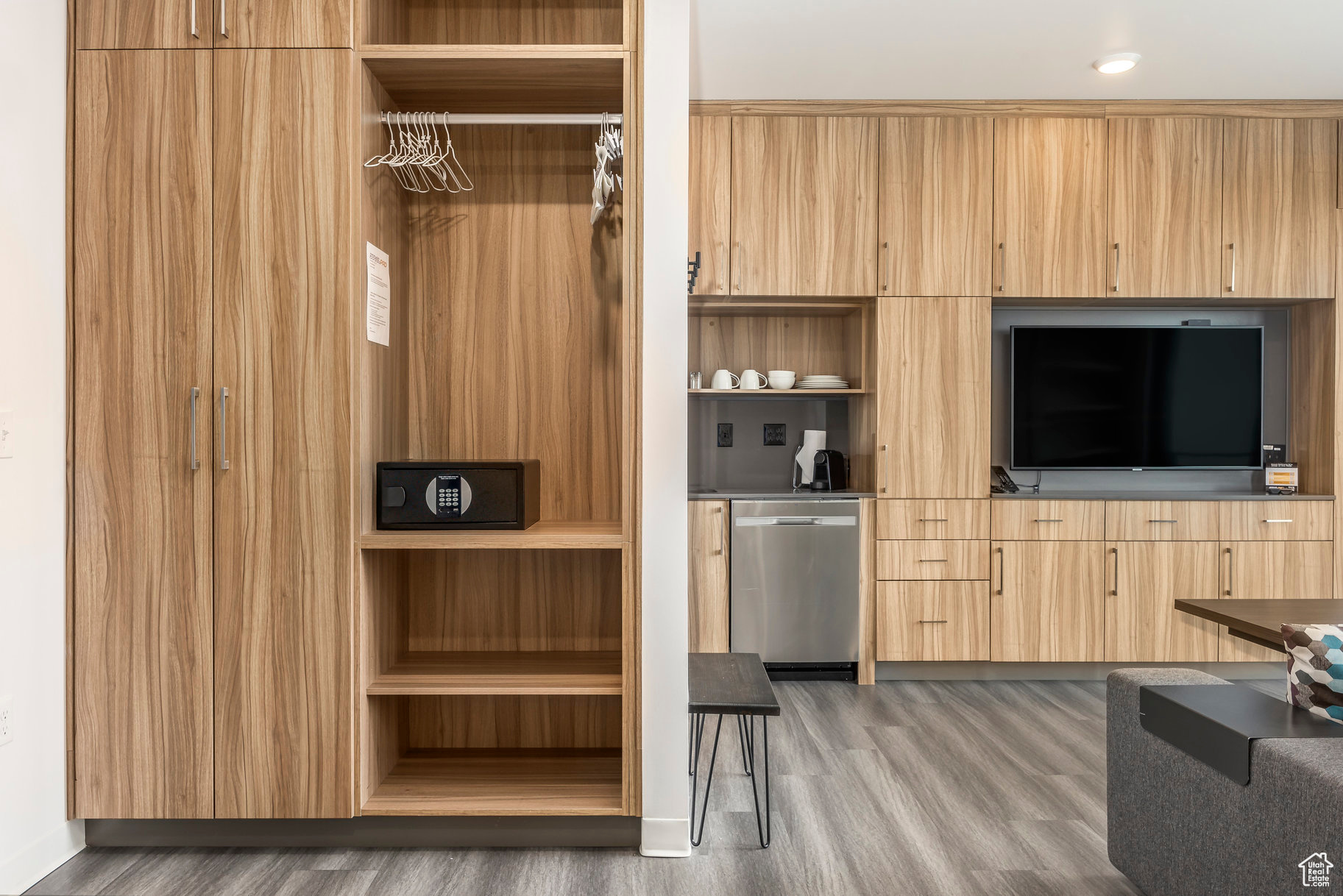 YOTEL - Residential
