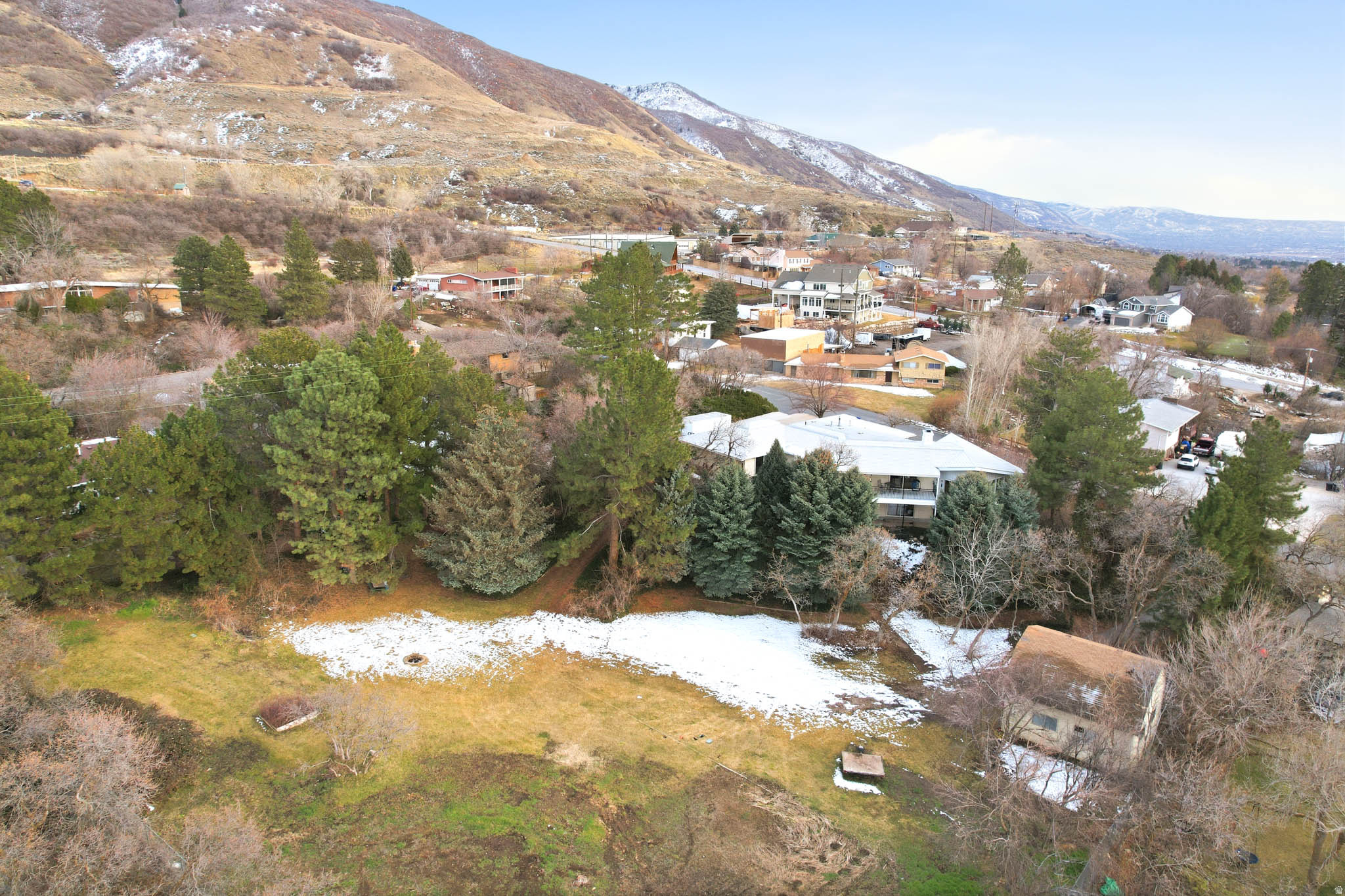 OAKMONT ACRES - Residential