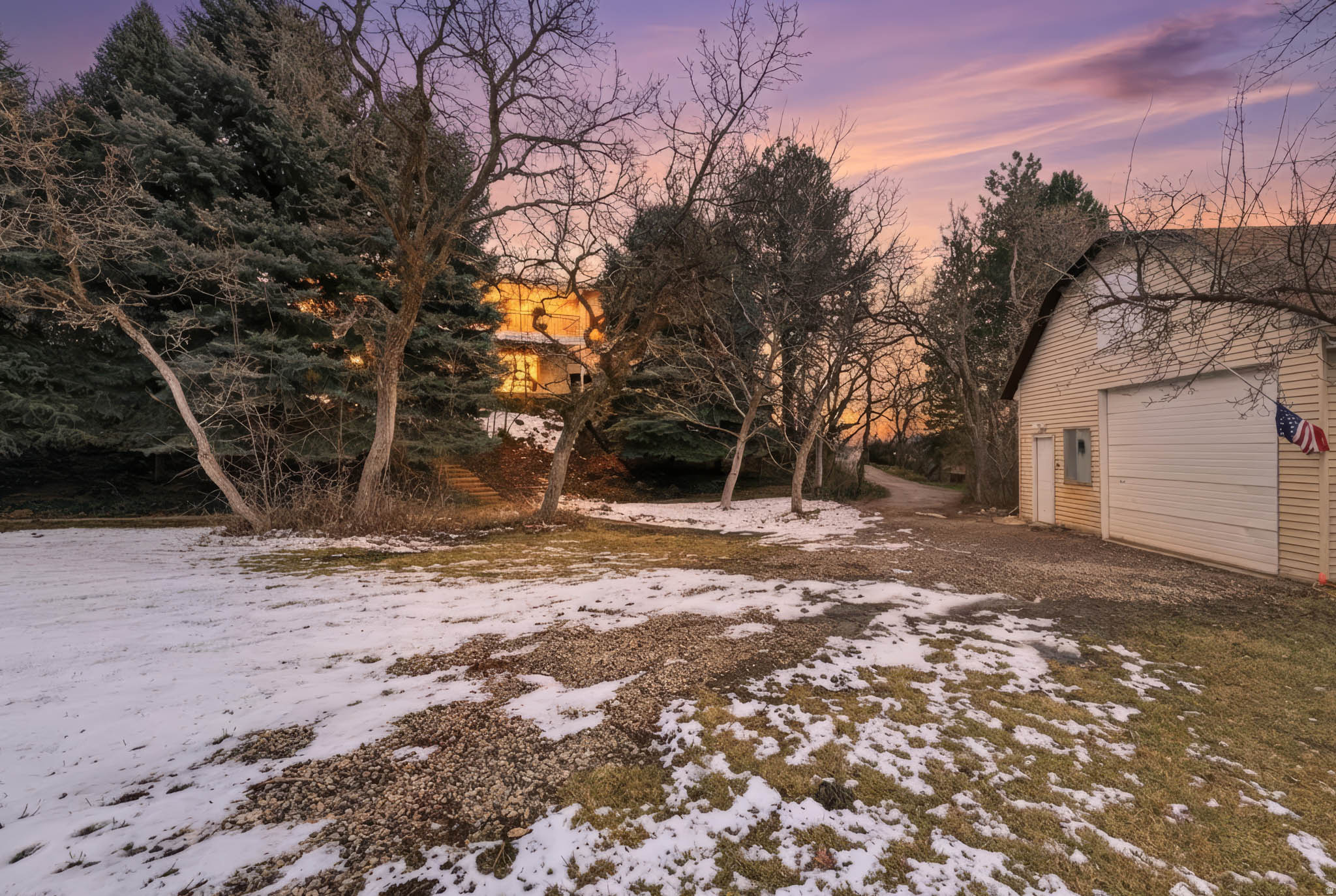 OAKMONT ACRES - Residential