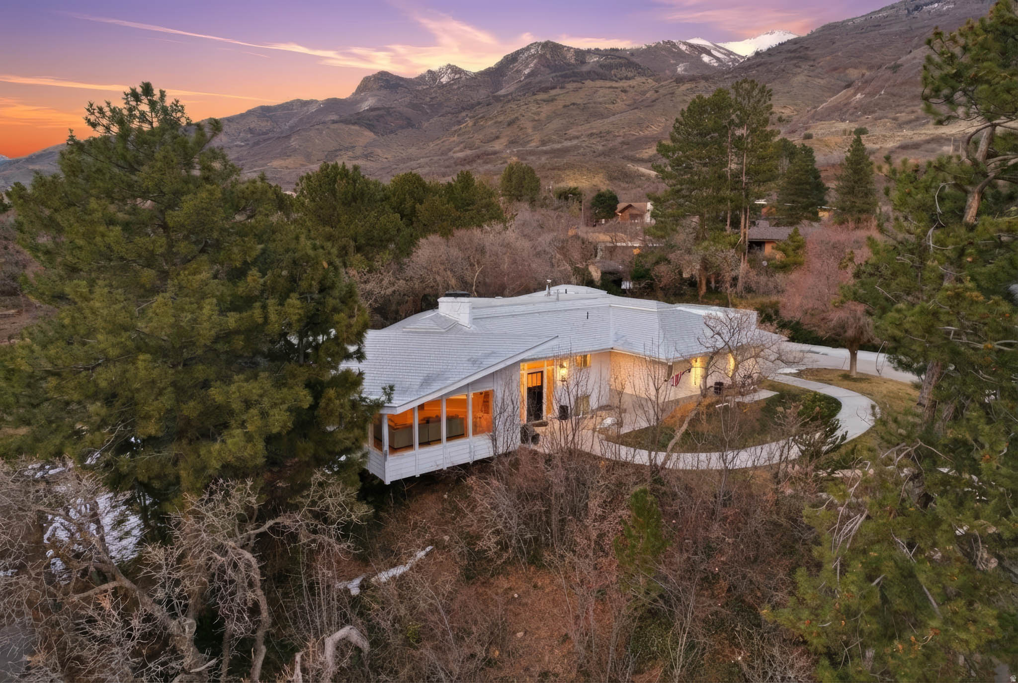 OAKMONT ACRES - Residential