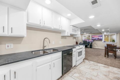 Tiny photo for 1365 E OAKMONT LN N, Fruit Heights, UT 84037 (MLS # 2139319)