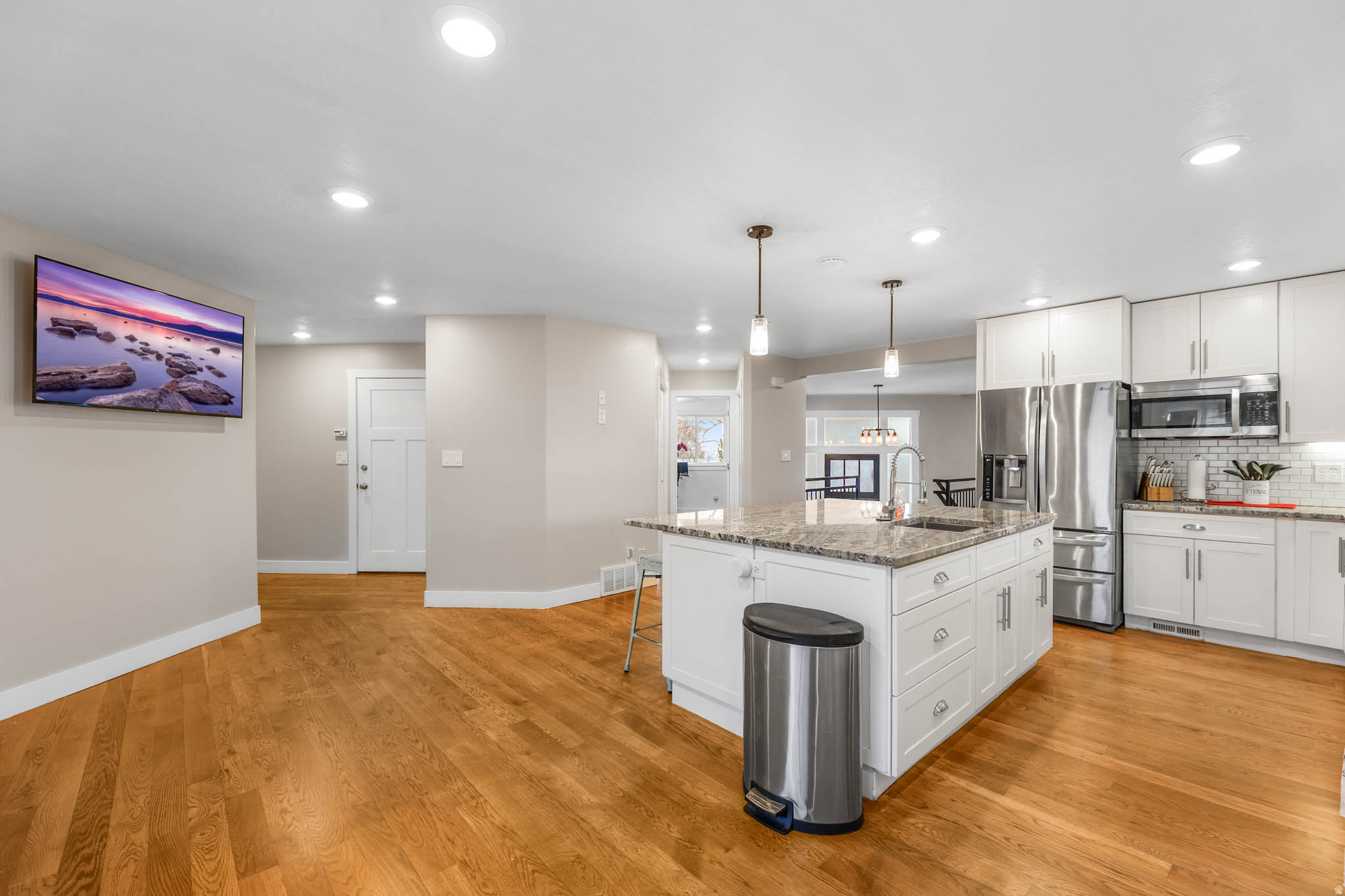 OAKMONT ACRES - Residential