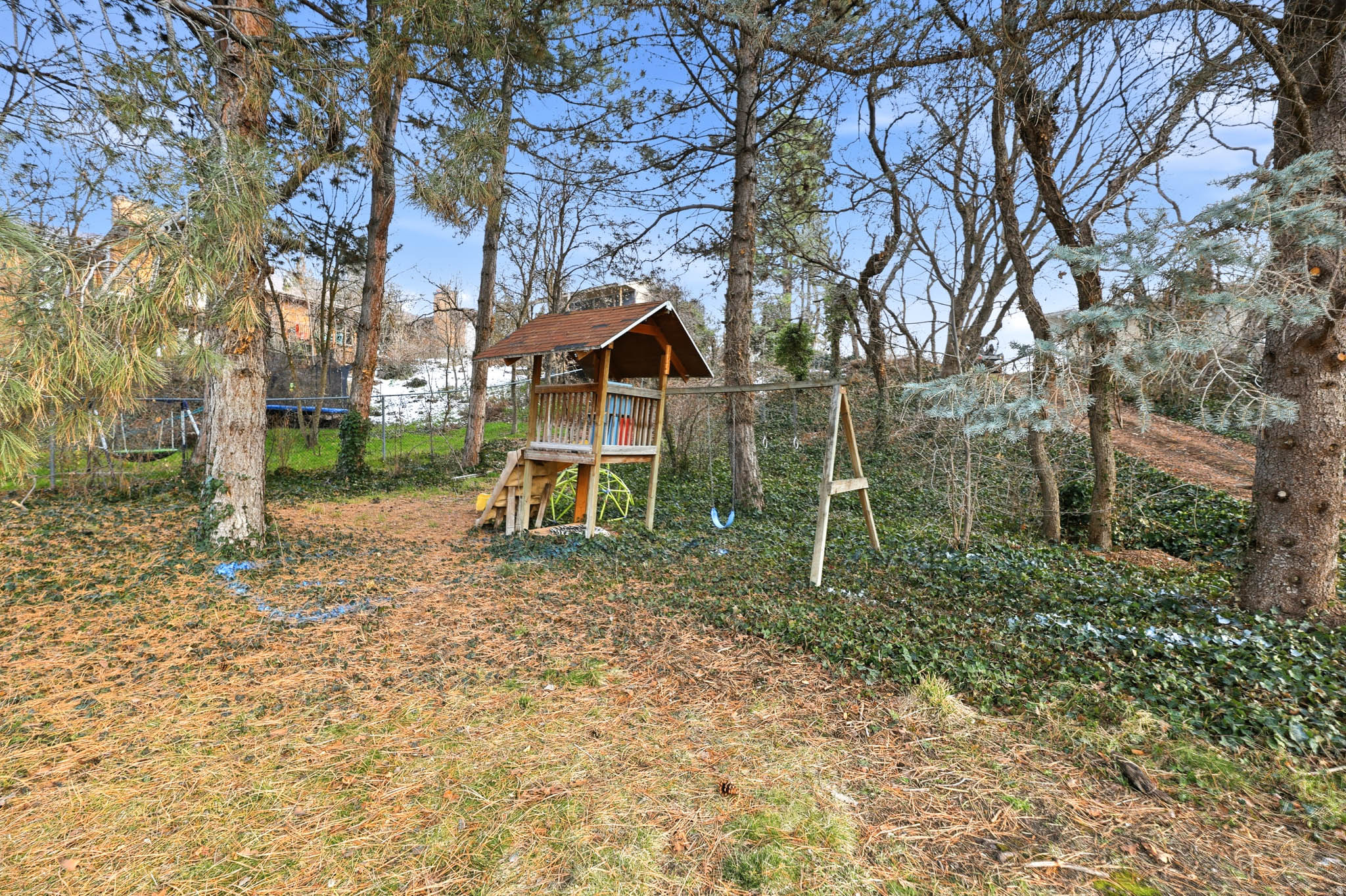 OAKMONT ACRES - Residential