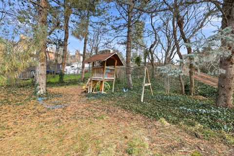 Tiny photo for 1365 E OAKMONT LN N, Fruit Heights, UT 84037 (MLS # 2139319)