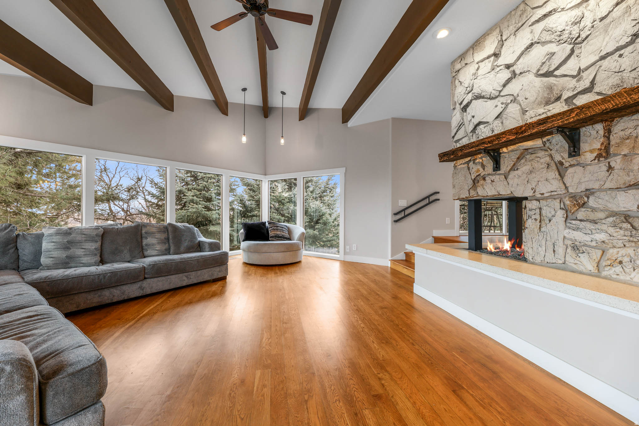 OAKMONT ACRES - Residential