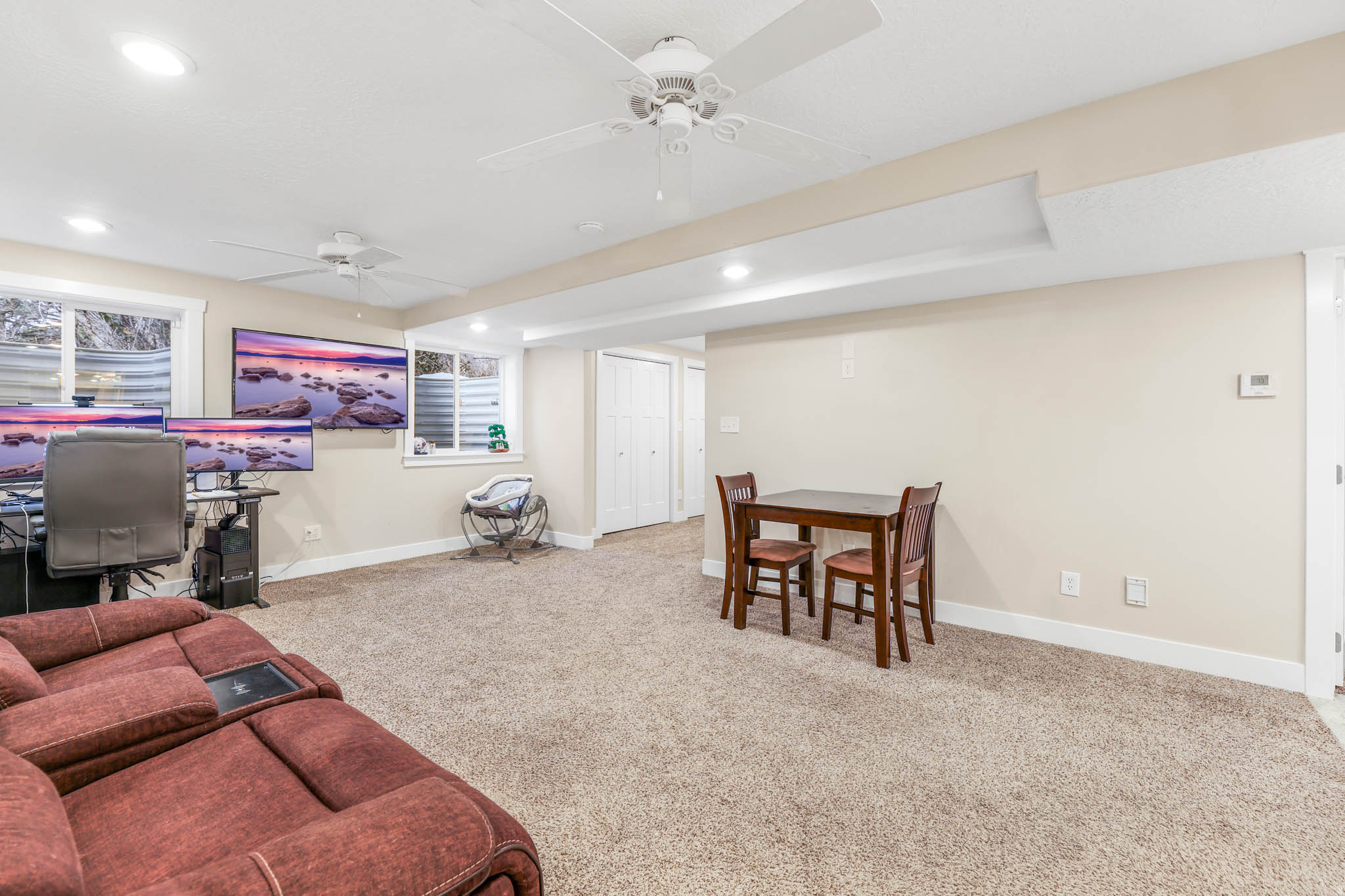 OAKMONT ACRES - Residential