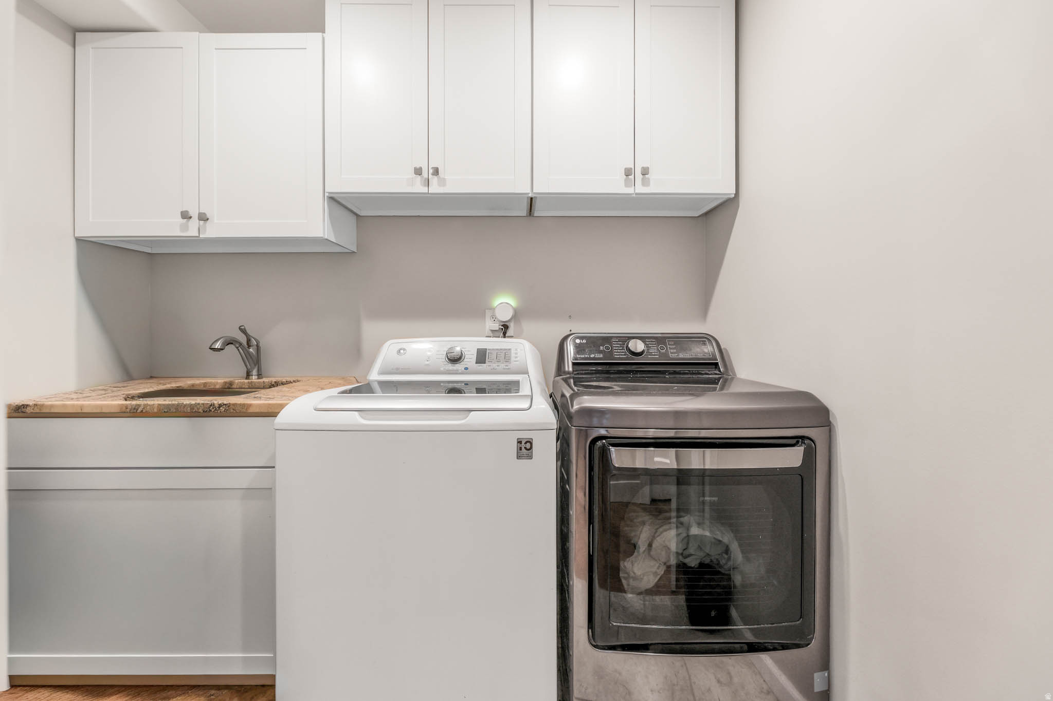 OAKMONT ACRES - Residential