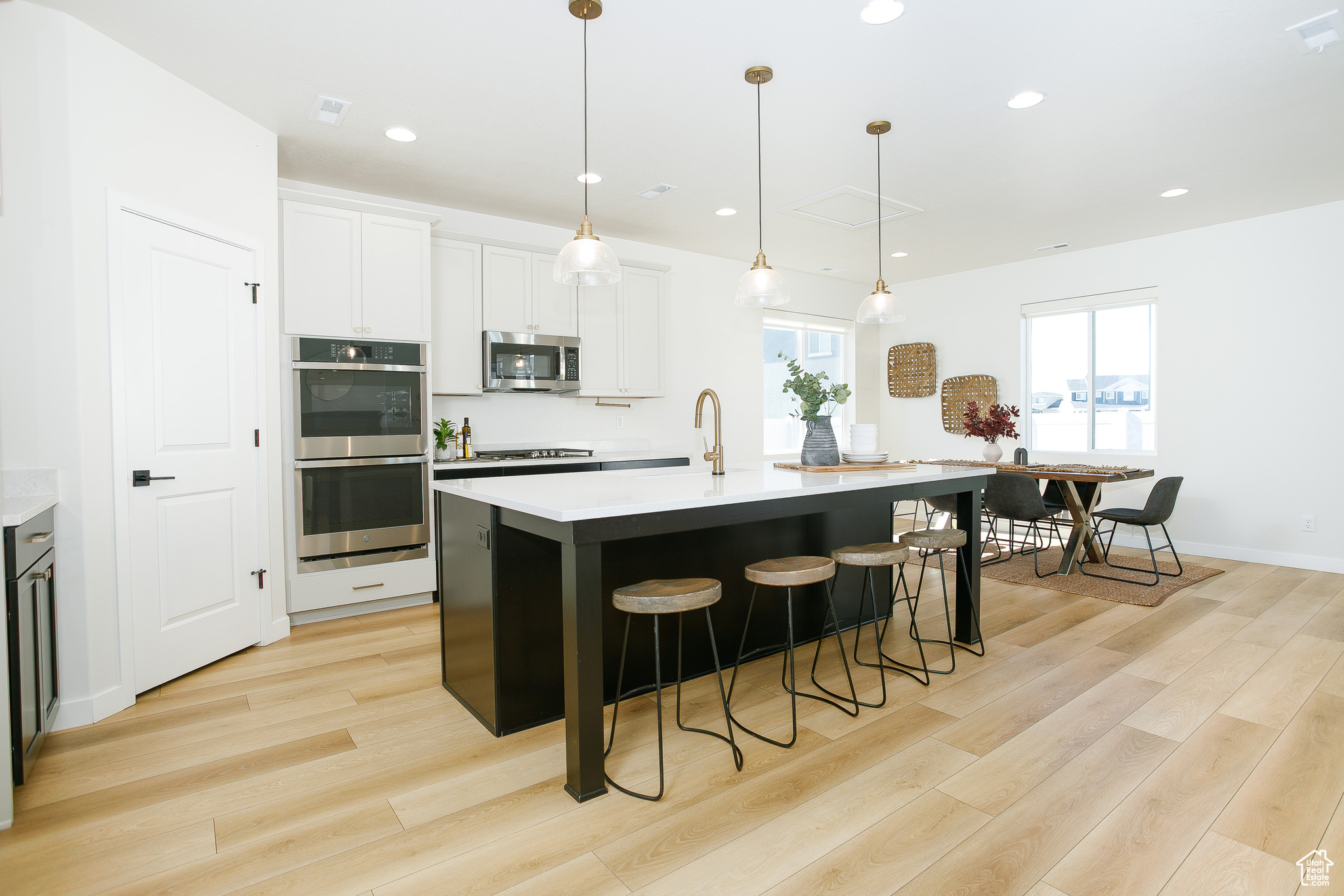 PARKVIEW SHORELINE - Residential