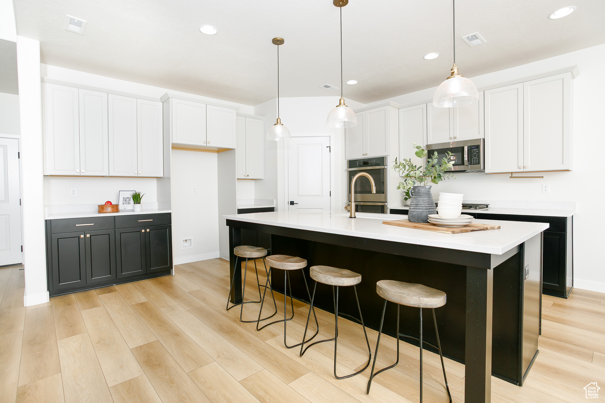 PARKVIEW SHORELINE - Residential
