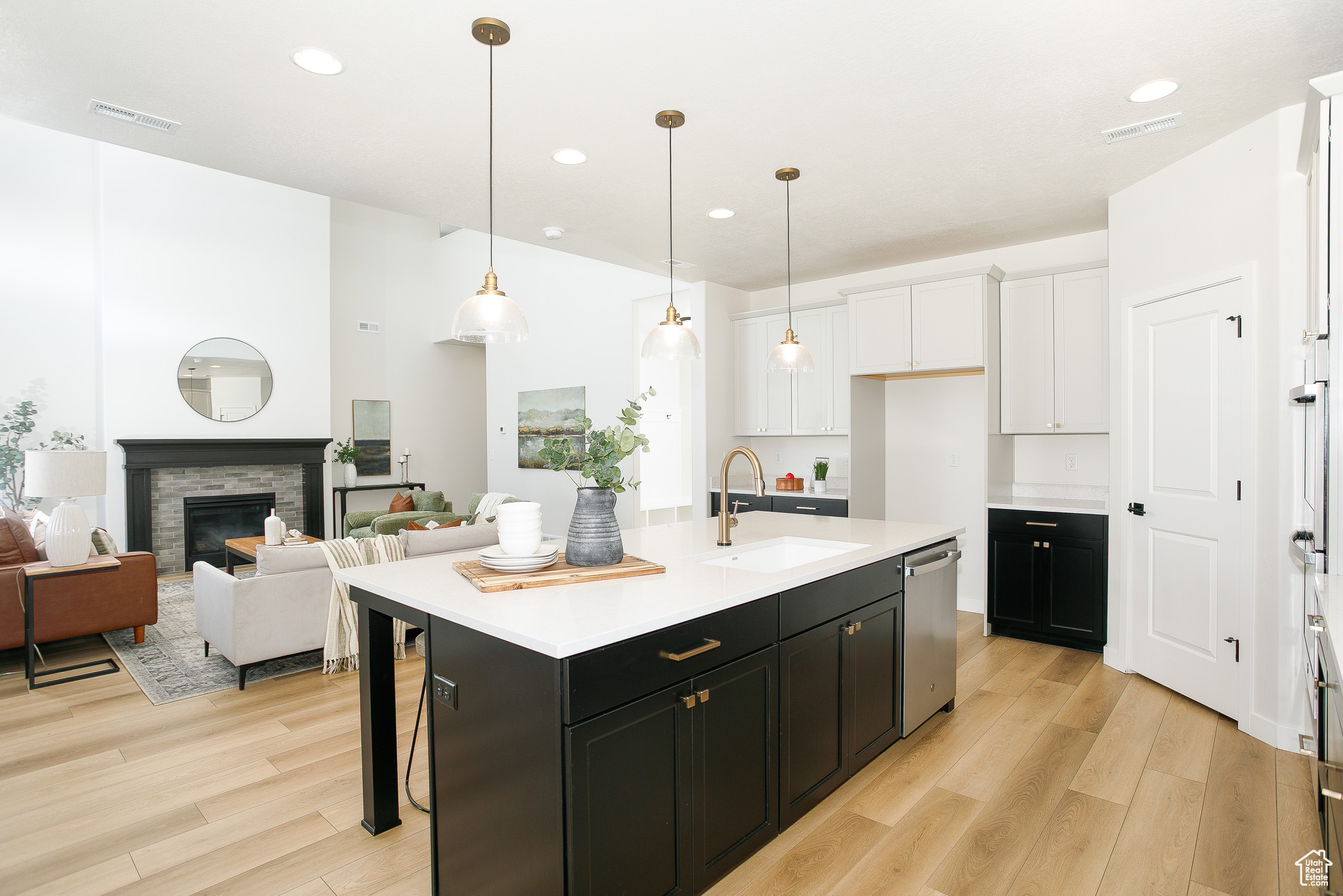 PARKVIEW SHORELINE - Residential