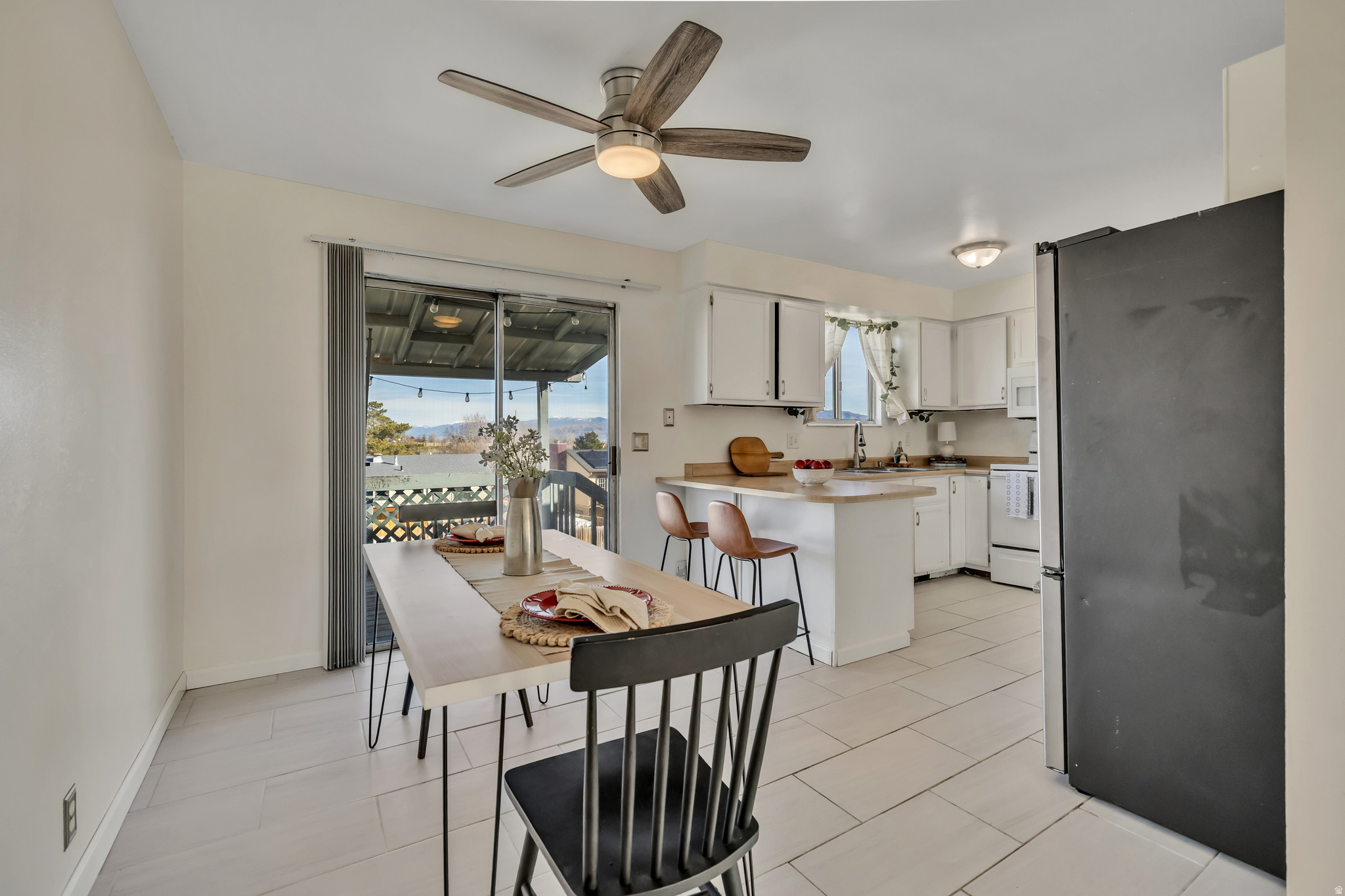 WILLOW BAY PHASE TWO - Residential