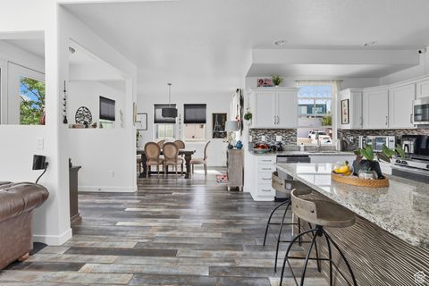 Tiny photo for 5318 W BOWSTRING WAY, South Jordan, UT 84009 (MLS # 2110802)