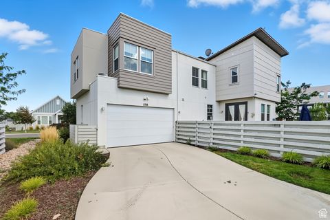 Tiny photo for 5318 W BOWSTRING WAY, South Jordan, UT 84009 (MLS # 2110802)
