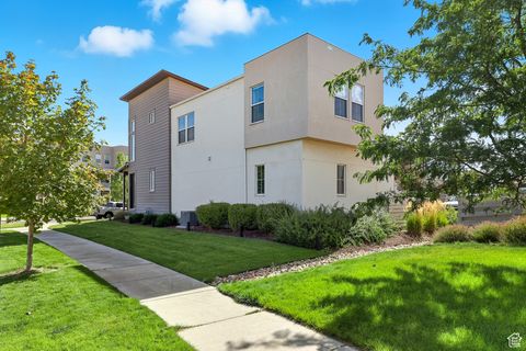 Tiny photo for 5318 W BOWSTRING WAY, South Jordan, UT 84009 (MLS # 2110802)