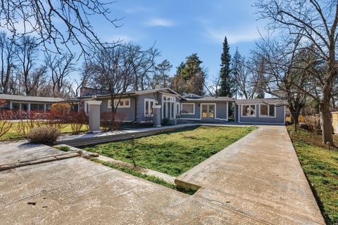 Tiny photo for 5575 S MERLYN CIR, Holladay, UT 84117 (MLS # 2139890)