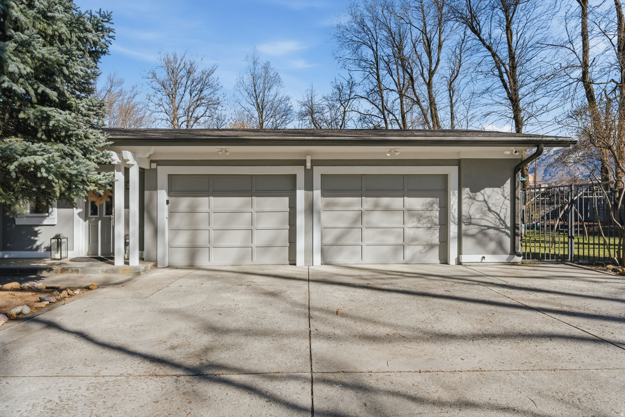 COTTONWOOD CLUB - Residential