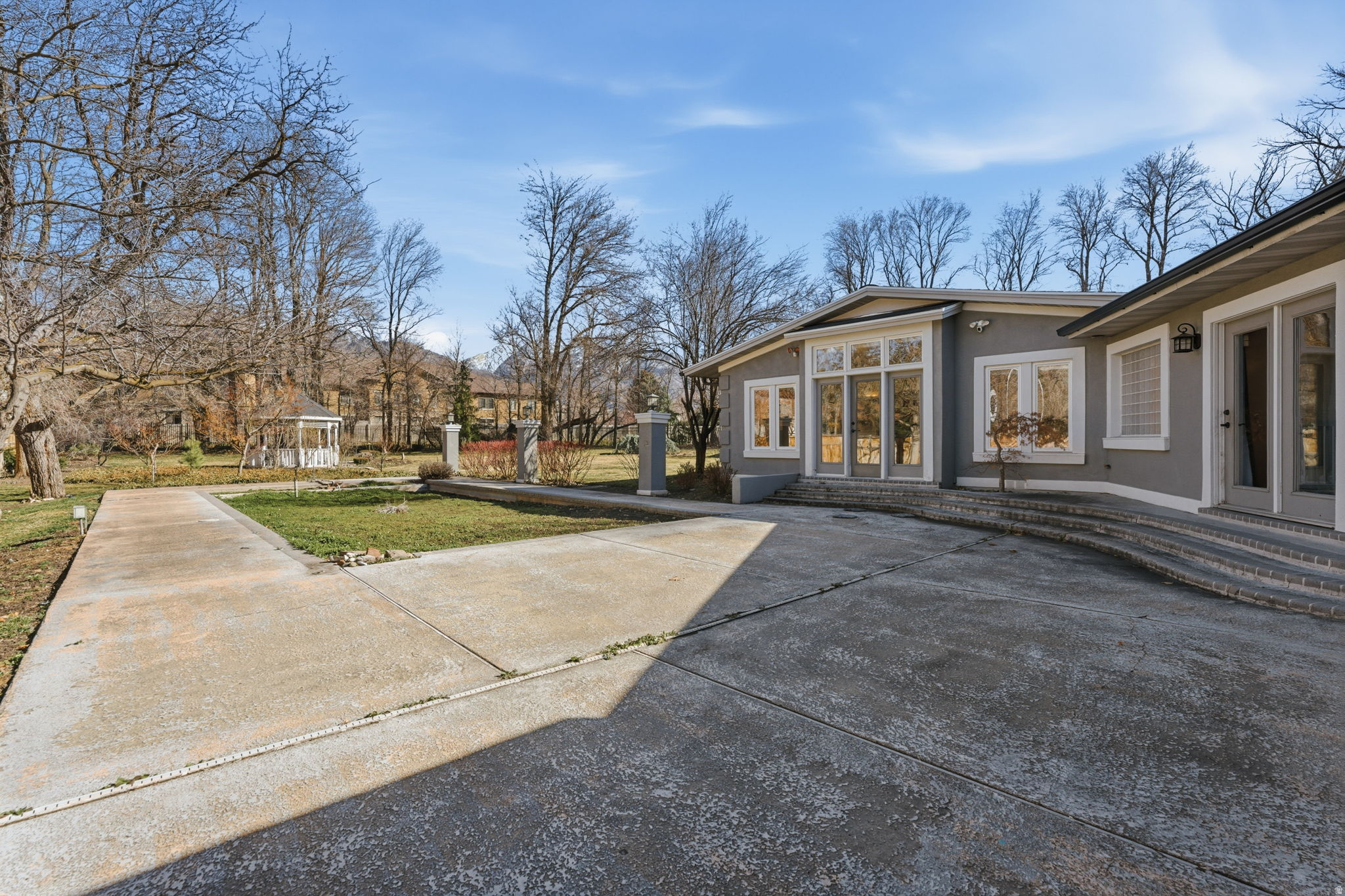 COTTONWOOD CLUB - Residential