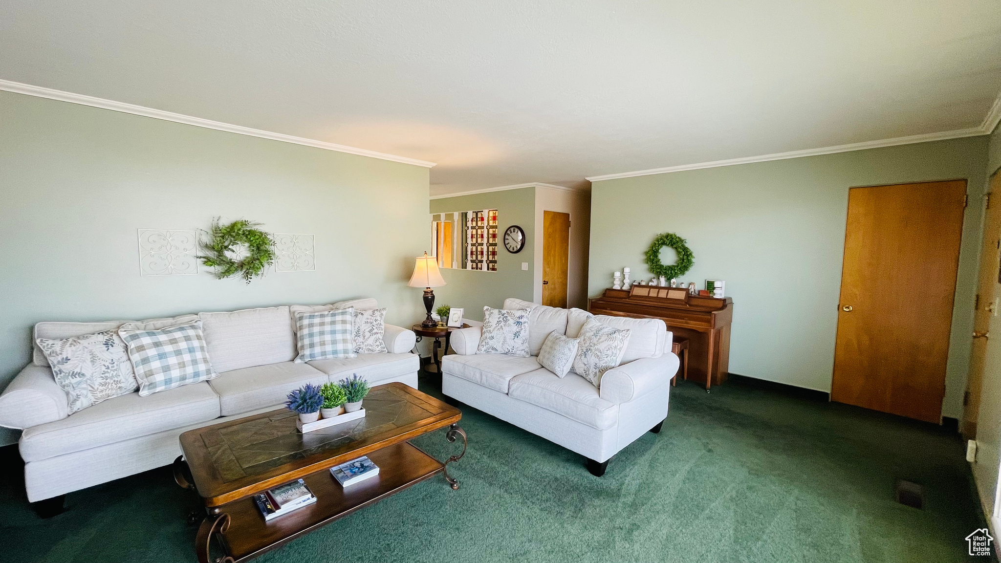 MOUNTAIN VIEW #2 - Residential