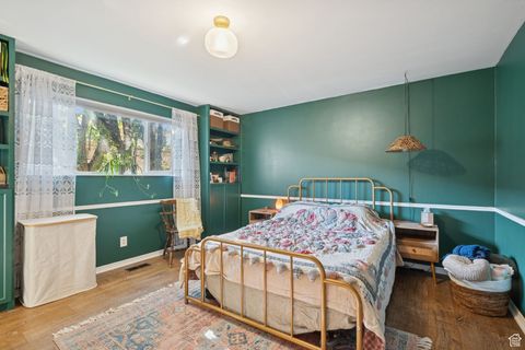 Tiny photo for 2220 E MURRAY HOLLADAY RD Rd #18, Holladay, UT 84117 (MLS # 2114865)