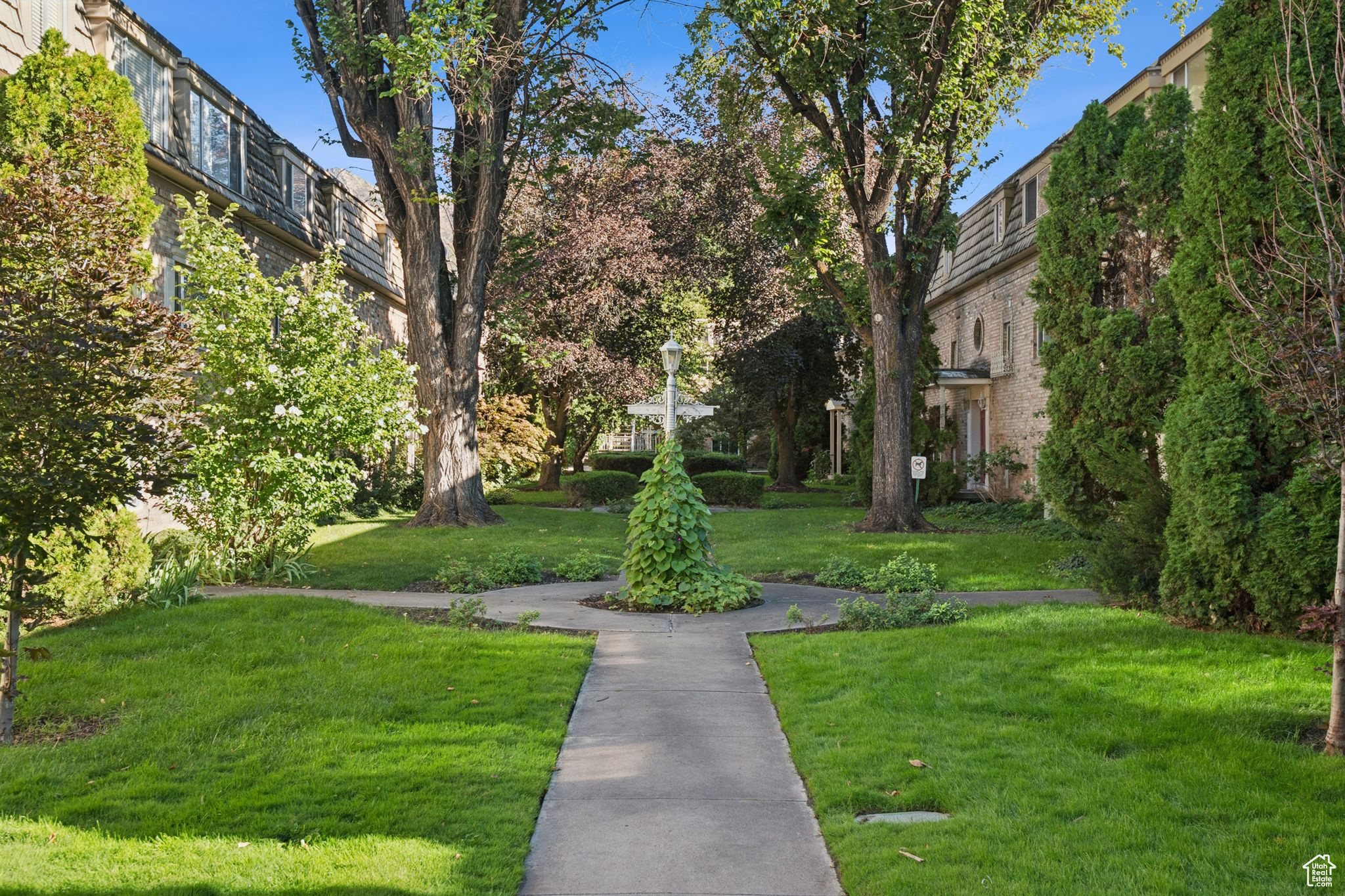 AIX LA CHAPELLE - Residential