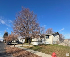 EQUESTRIAN ESTATES S - Residential