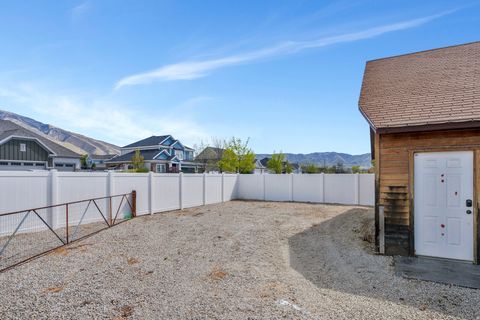 Tiny photo for 622 E 12000 S, Draper, UT 84020 (MLS # 2149046)